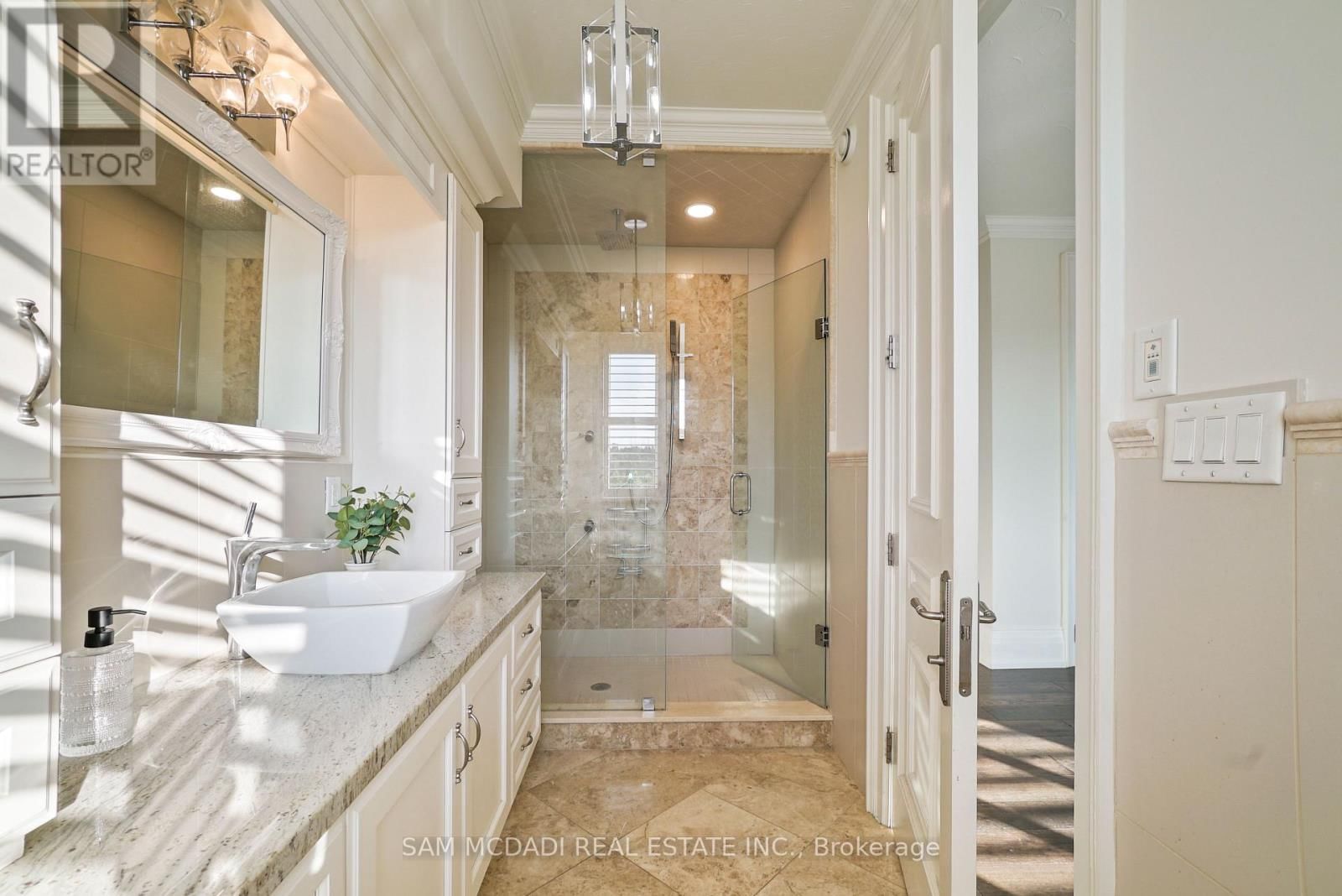 119 ISHWAR DRIVE Image 20