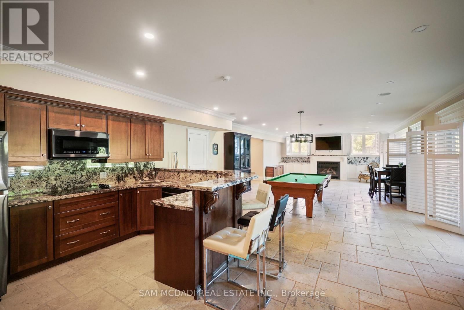 119 ISHWAR DRIVE Image 23