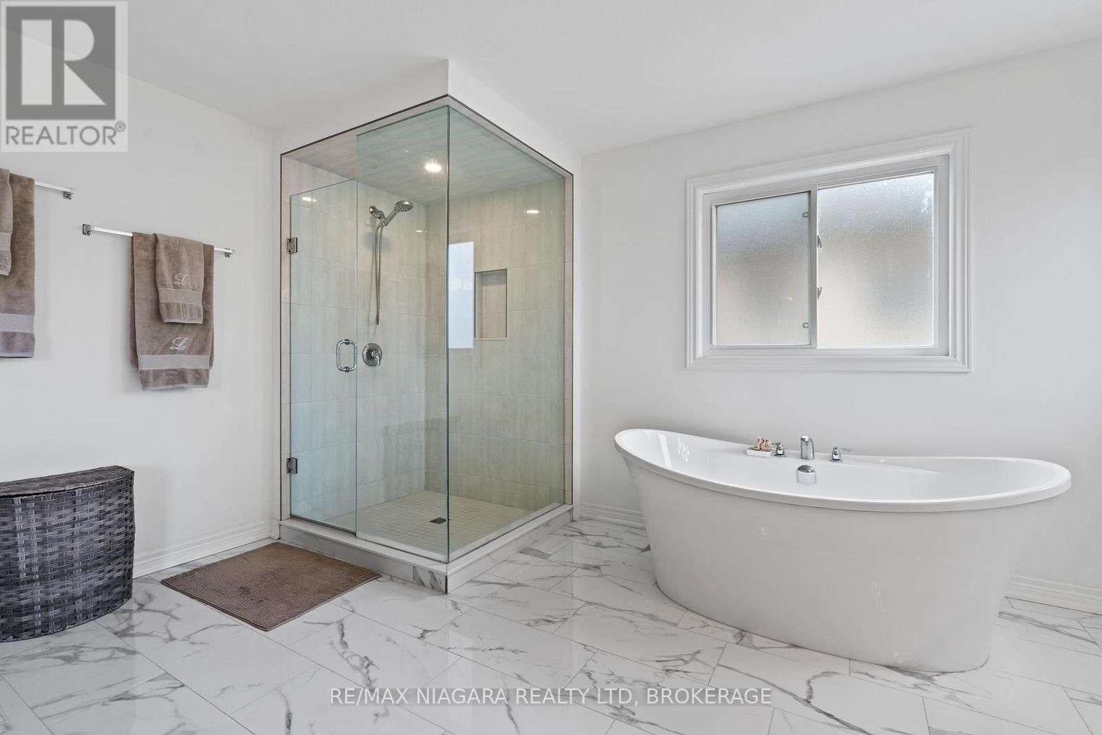 4279 WILLICK ROAD Image 24