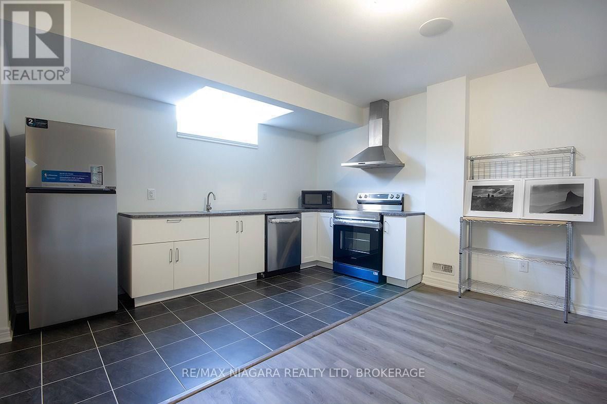 4279 WILLICK ROAD Image 35