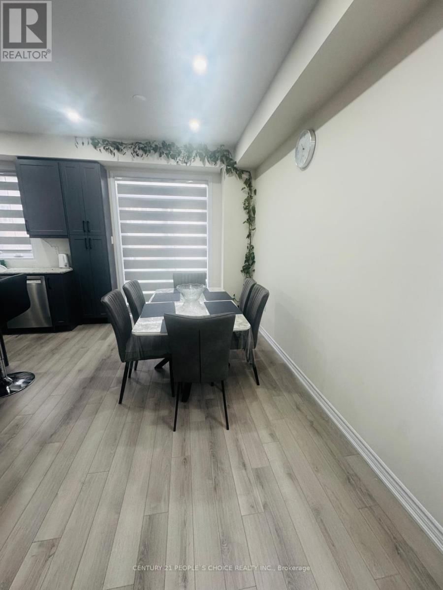 51 BROWN STREET Image 9