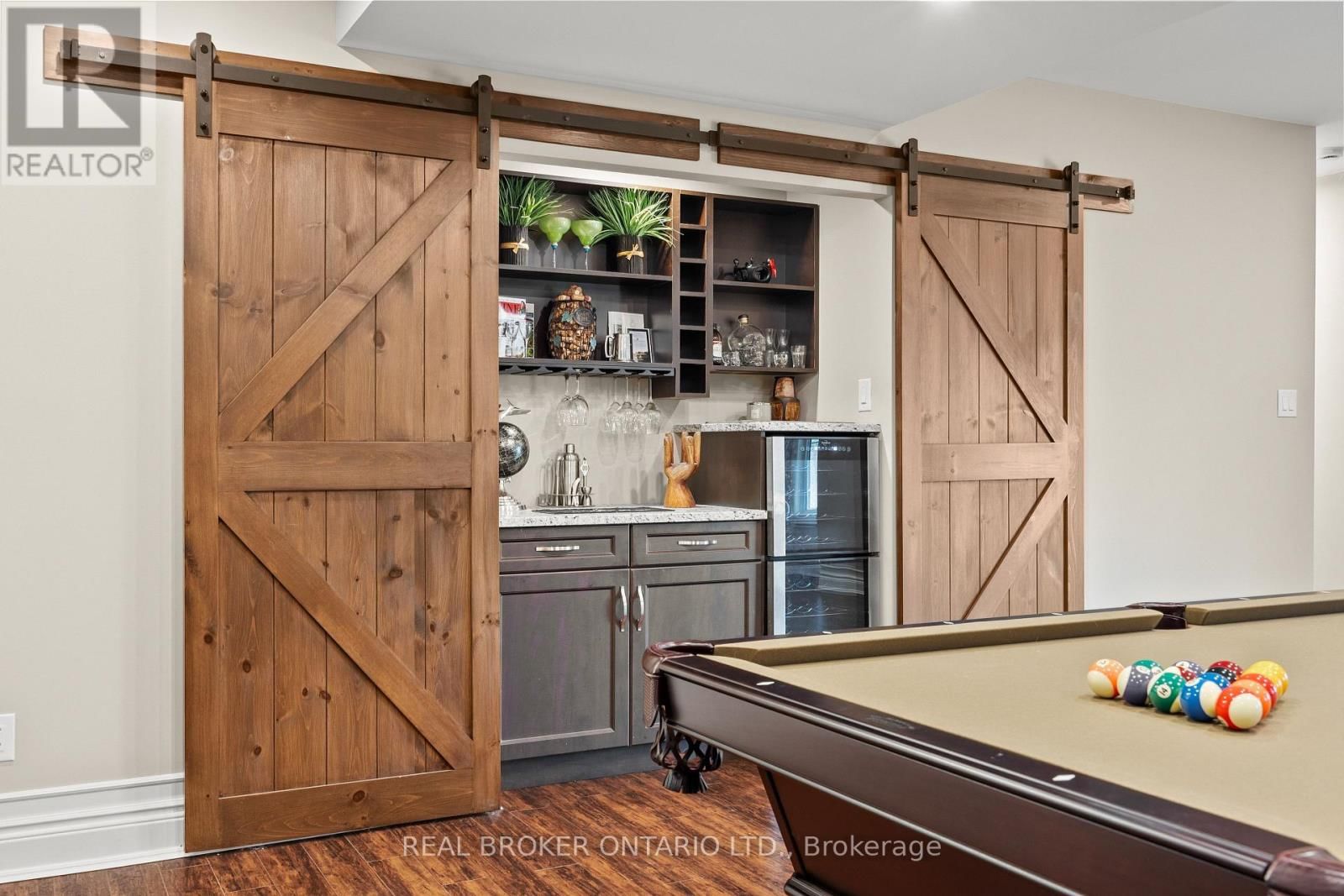 238 JUSTIN DRIVE Image 29