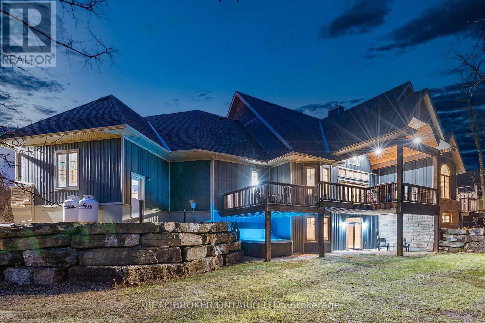 238 JUSTIN DRIVE Image 44