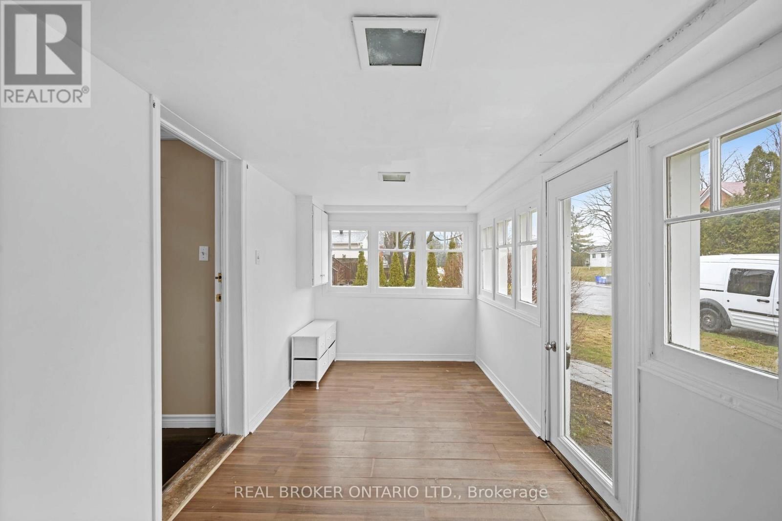 131 MCDONALD STREET Image 5