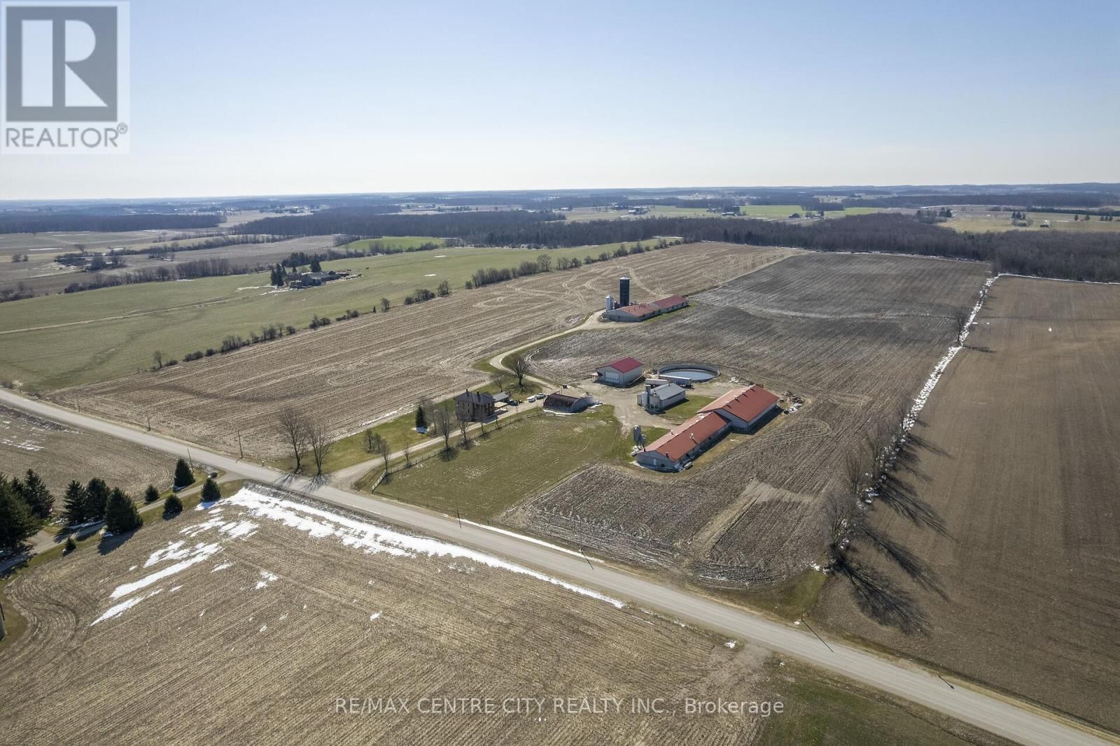 737 CONC 12E ROAD Image 1