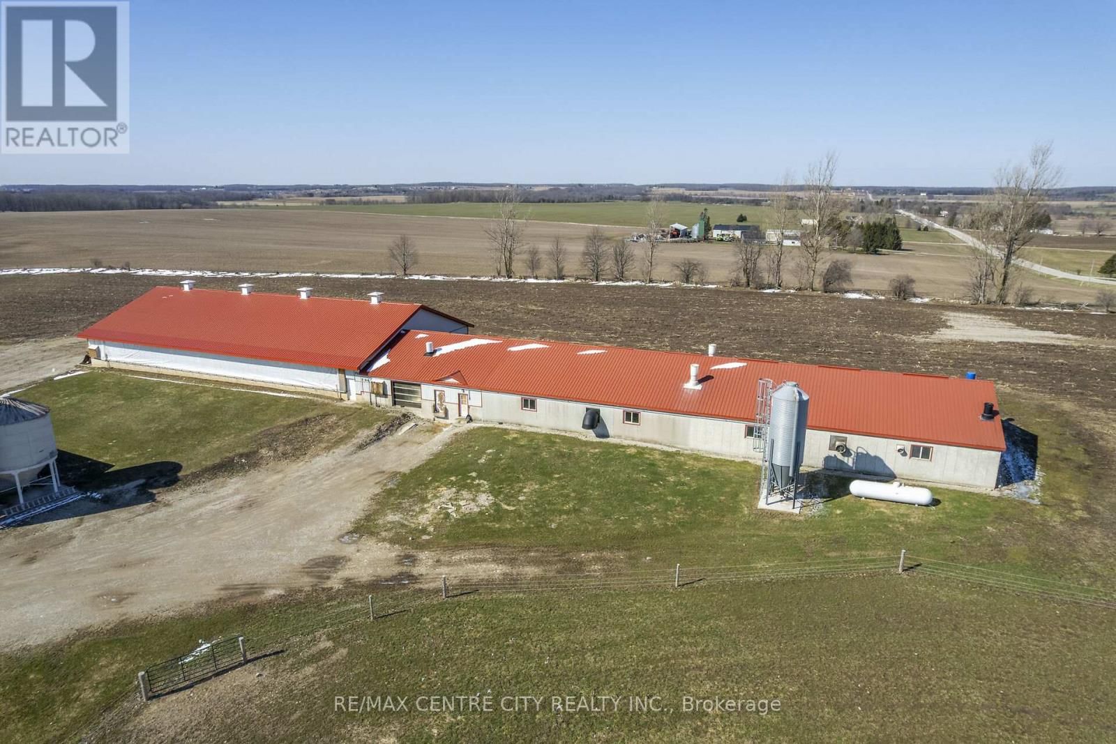 737 CONC 12E ROAD Image 15