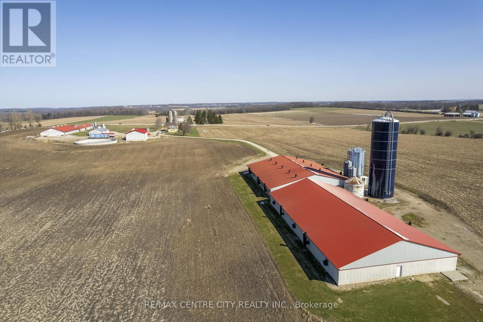 737 CONC 12E ROAD Image 28