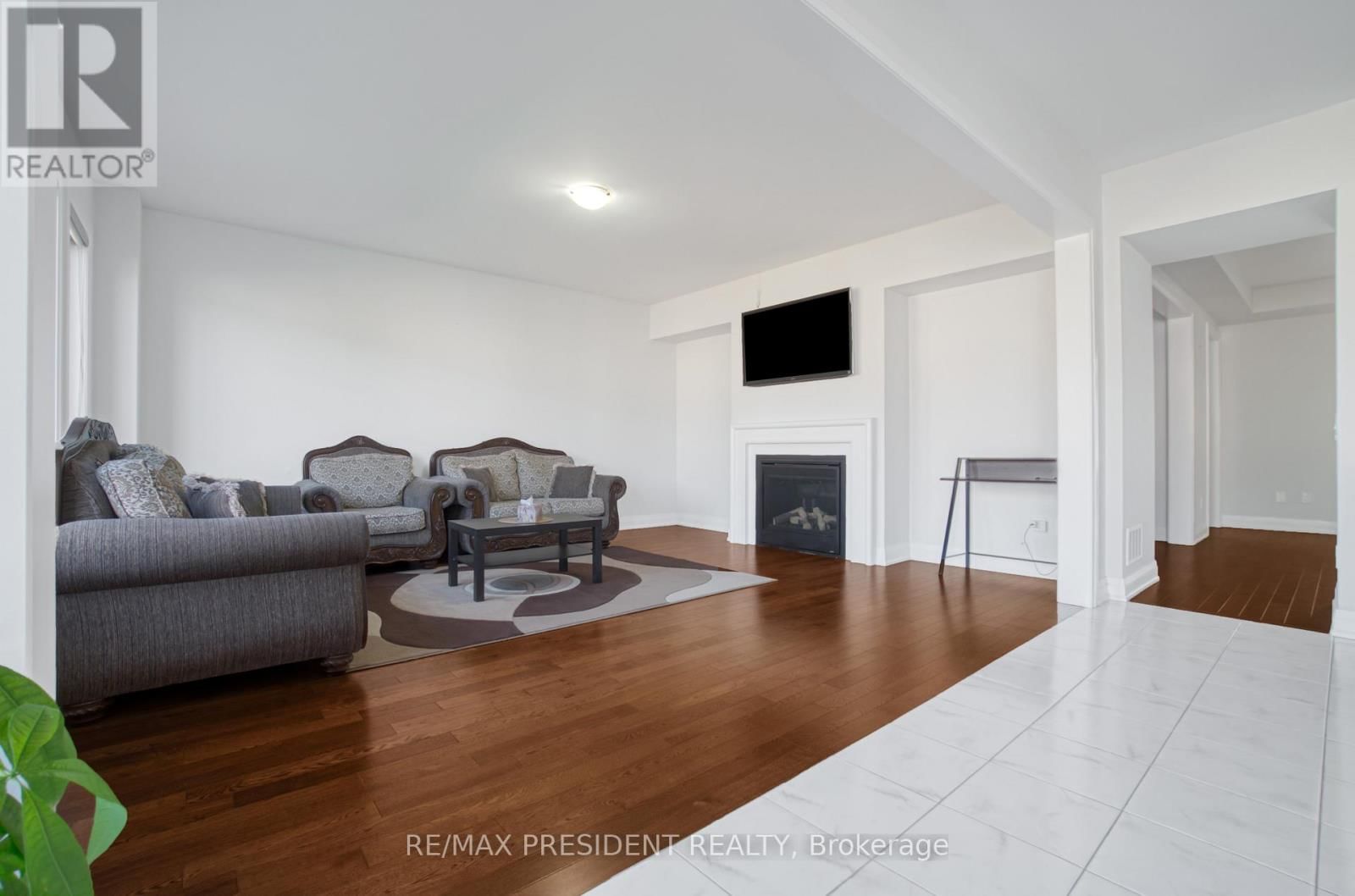 142 PRINCE CHARLES CRESCENT Image 13