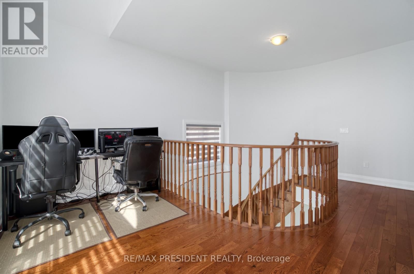 142 PRINCE CHARLES CRESCENT Image 22