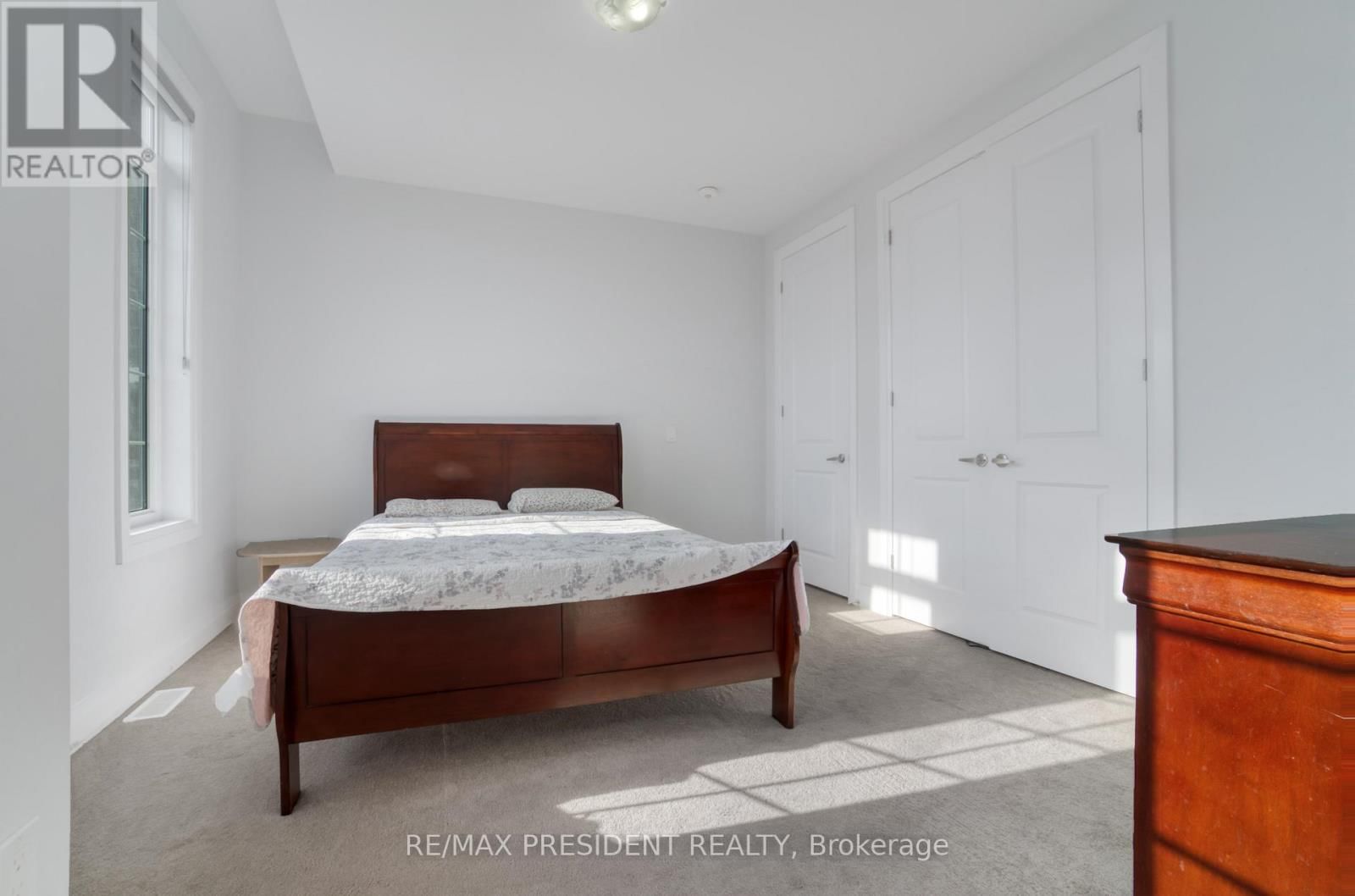 142 PRINCE CHARLES CRESCENT Image 29