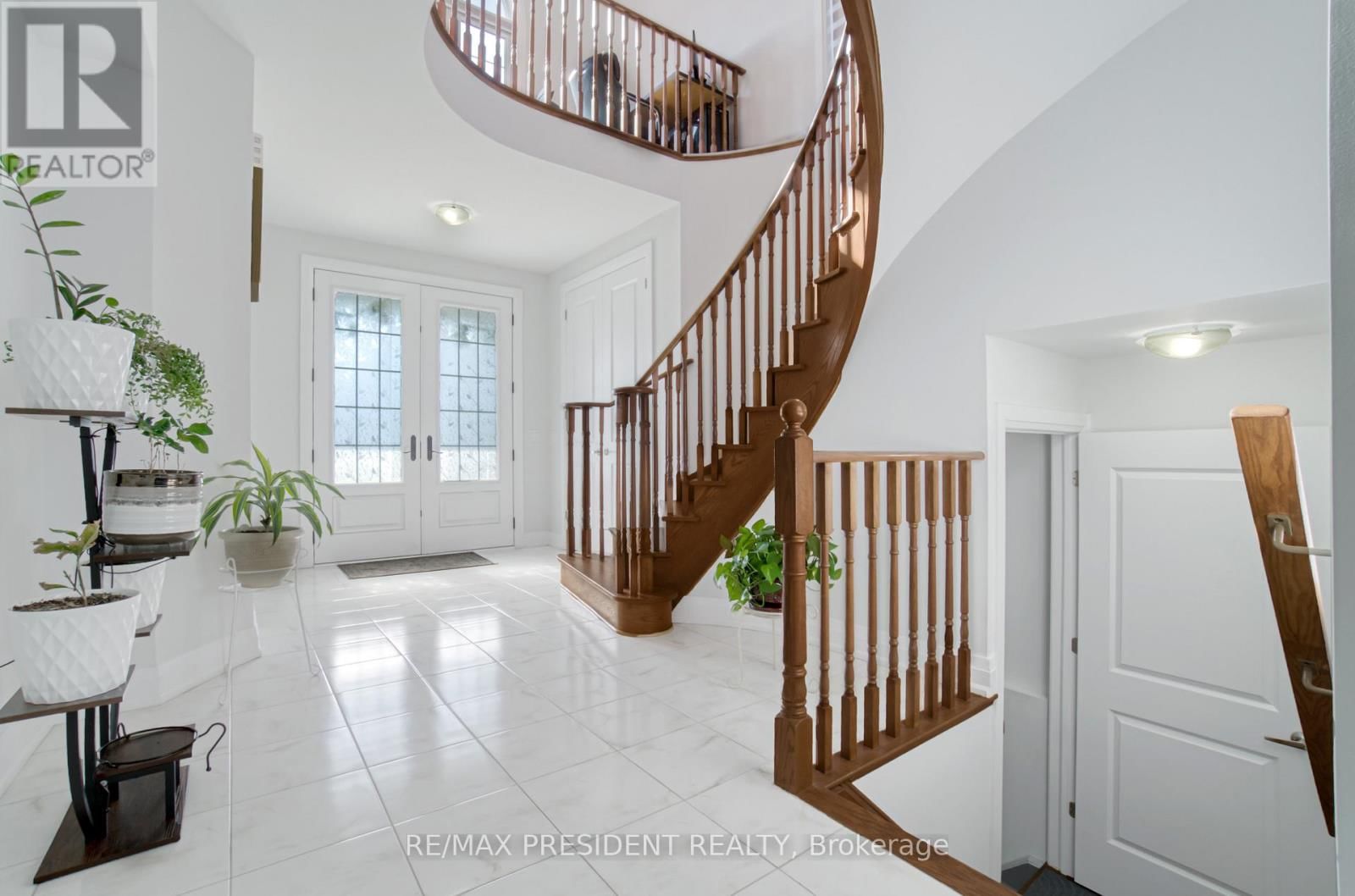 142 PRINCE CHARLES CRESCENT Image 7