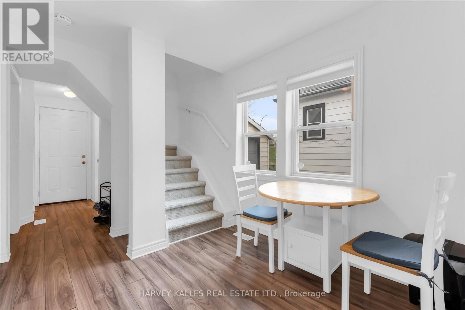 105 ORMOND STREET NORTH Image 24