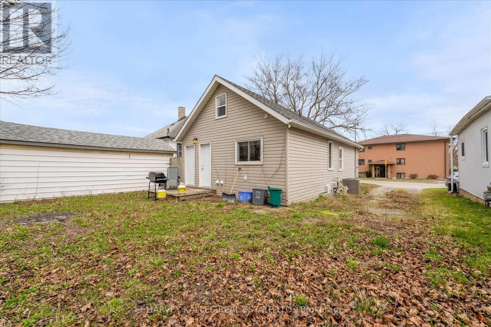 105 ORMOND STREET NORTH Image 3