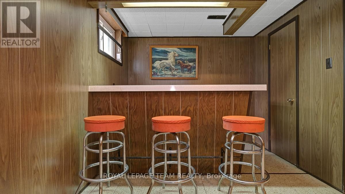 1107 FALAISE ROAD Image 21