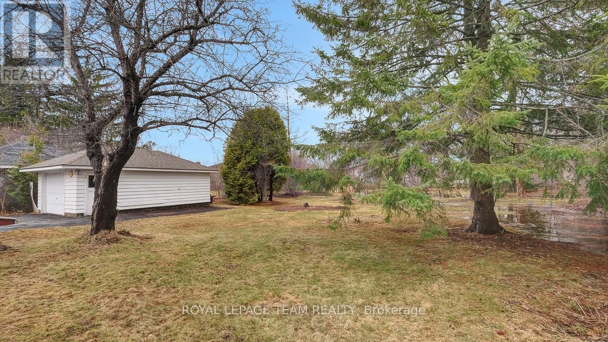 1107 FALAISE ROAD Image 26