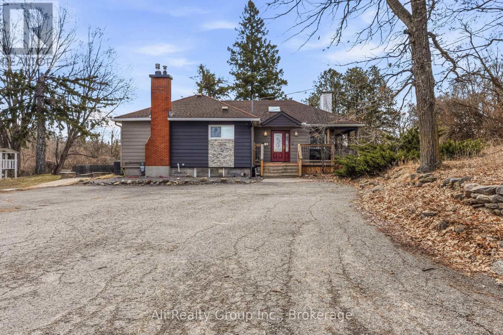 161 HERZBERG ROAD Image 1
