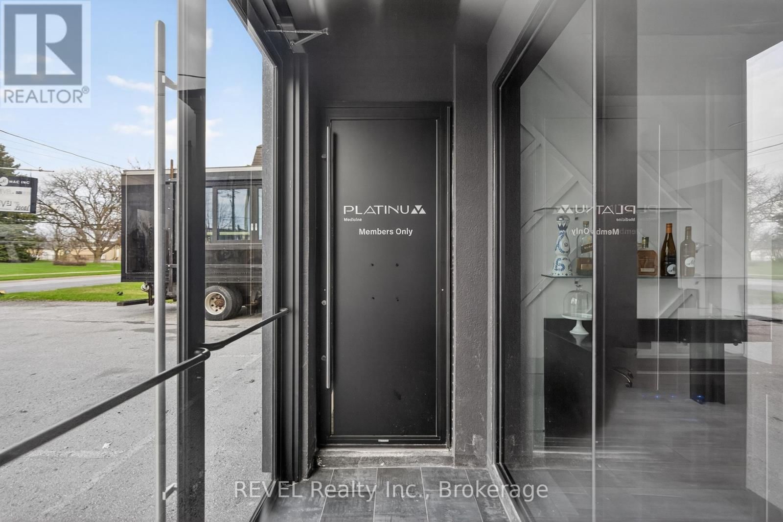 1596 FOUR MILE CREEK ROAD Image 6