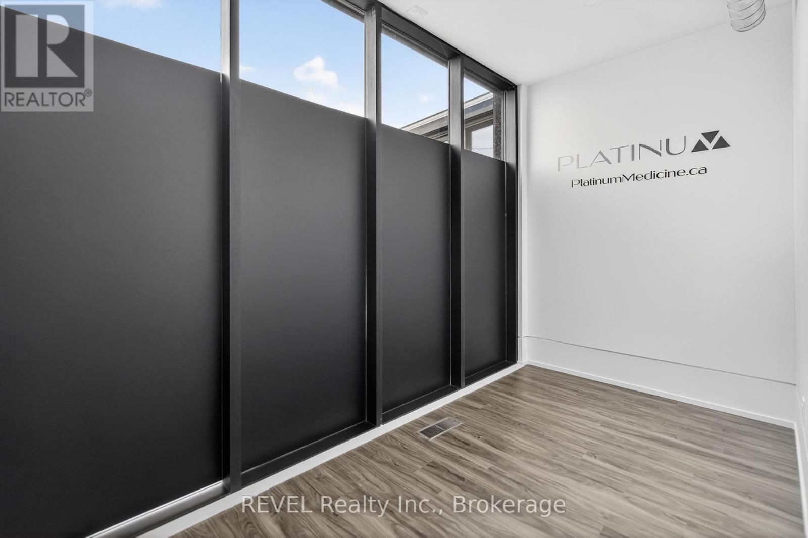 1596 FOUR MILE CREEK ROAD Image 8