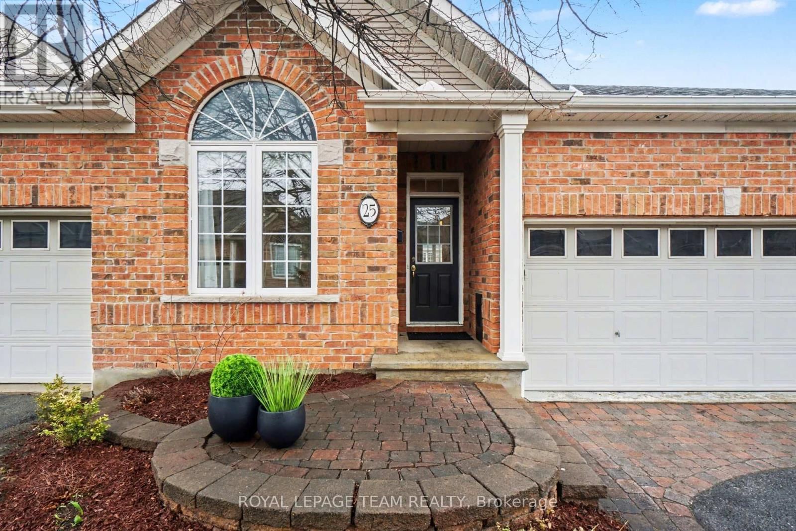 25 SAWCHUK TERRACE Image 2