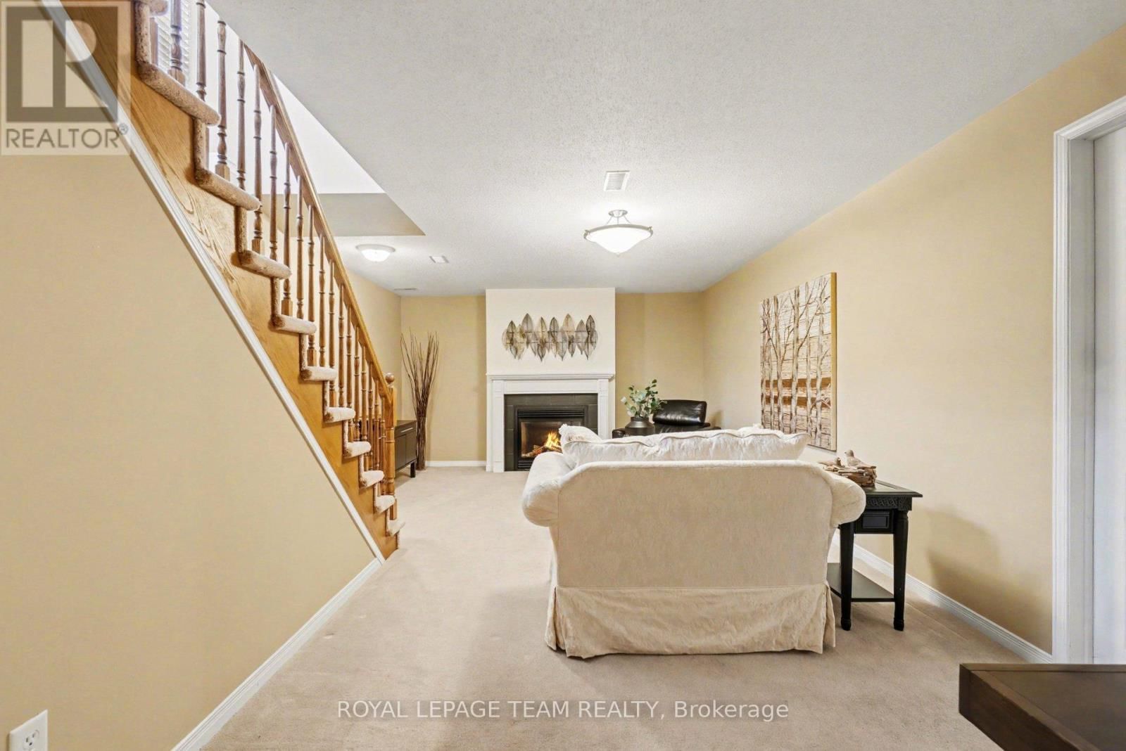 25 SAWCHUK TERRACE Image 38