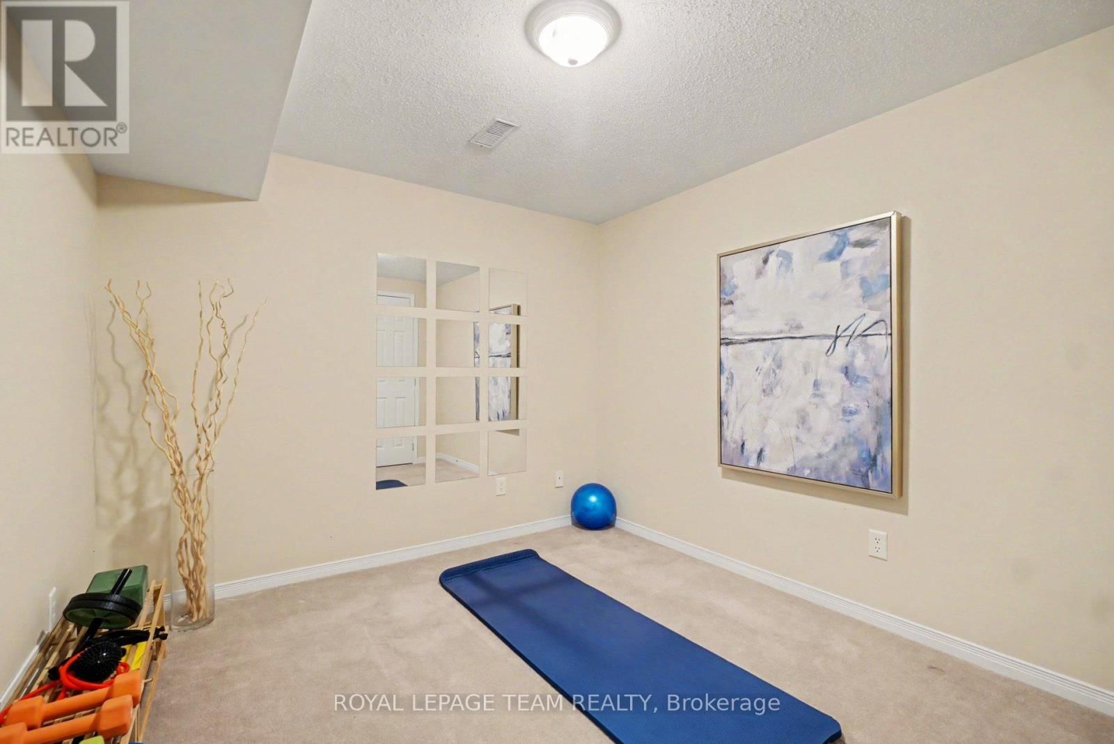 25 SAWCHUK TERRACE Image 39