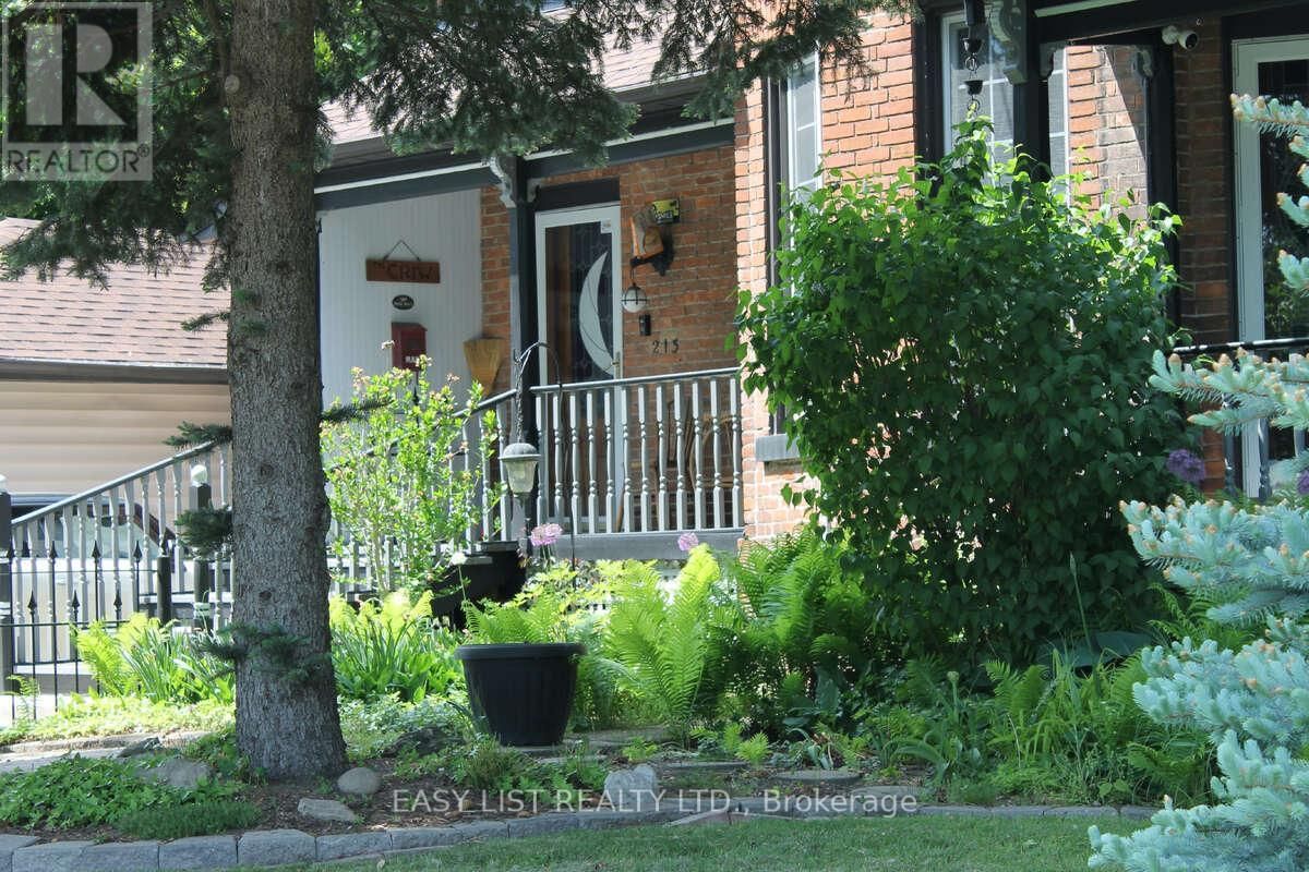 213 VIDAL STREET SOUTH Image 47