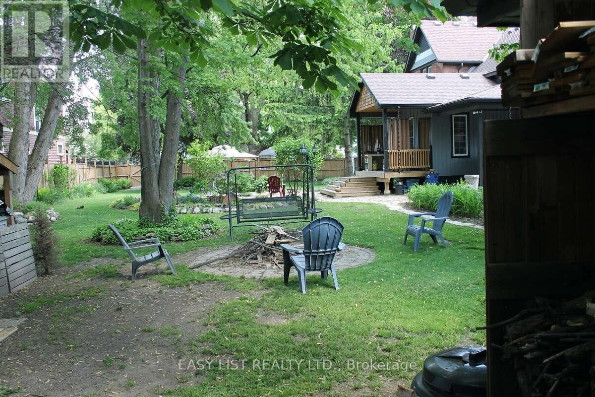 213 VIDAL STREET SOUTH Image 9