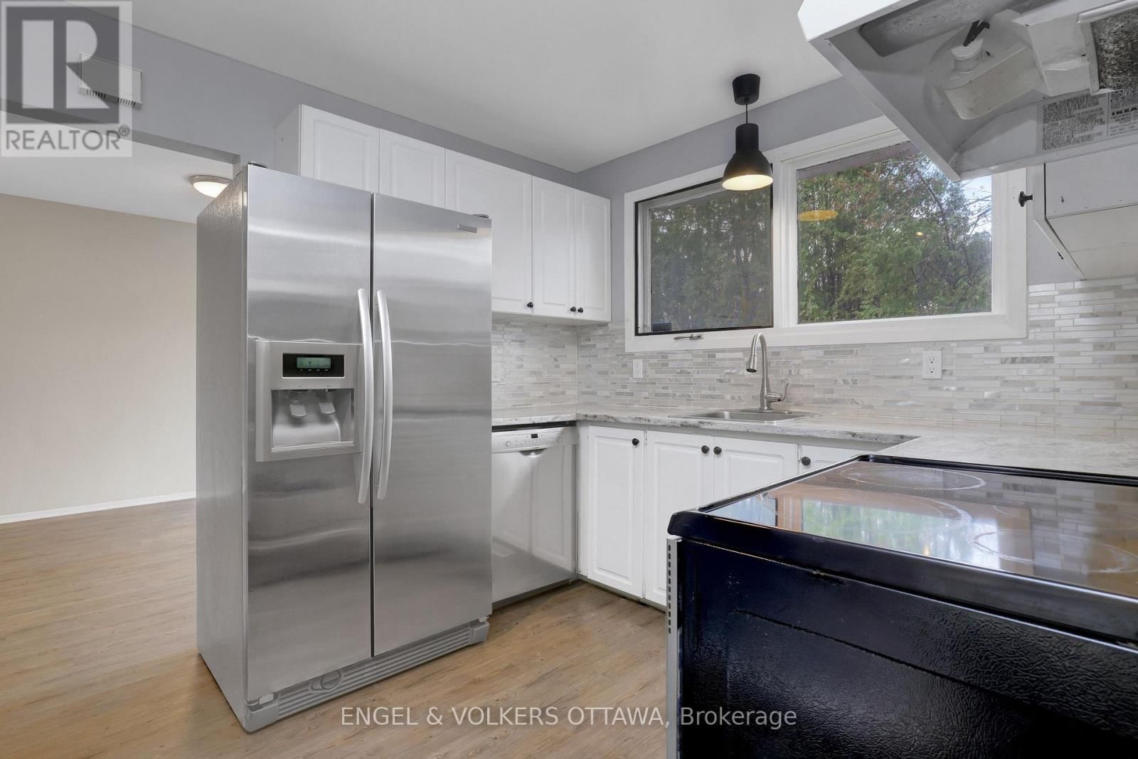 20 MEADOWBANK DRIVE Image 14