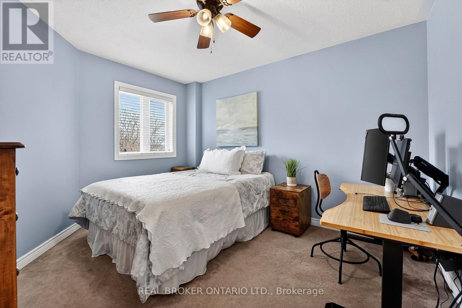 24 SHETLAND DRIVE Image 28