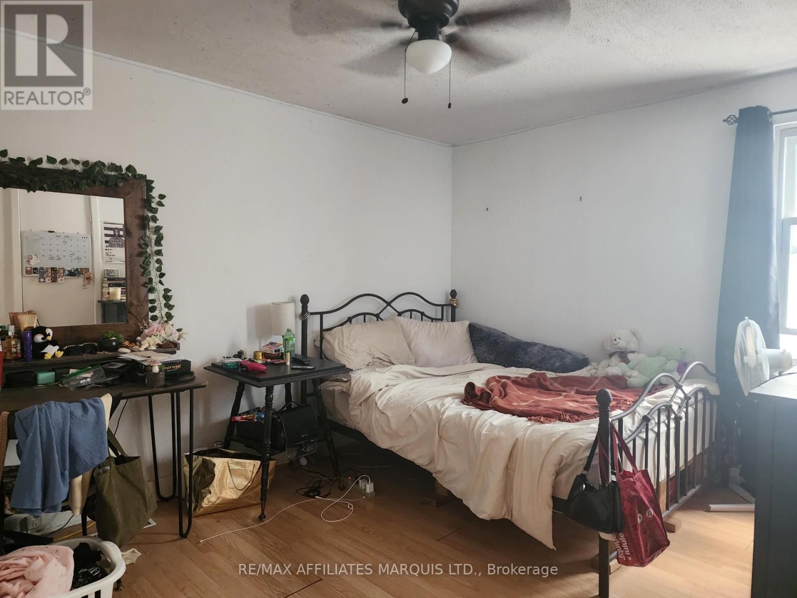 712 ELEVENTH STREET EAST Image 15