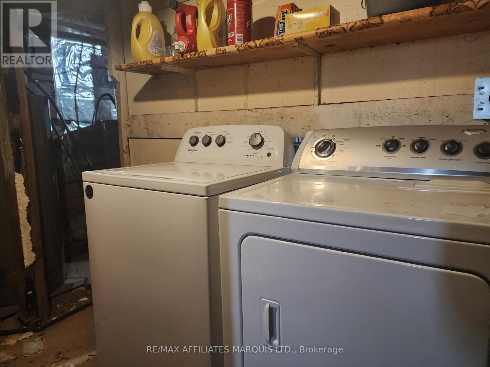 712 ELEVENTH STREET EAST Image 21