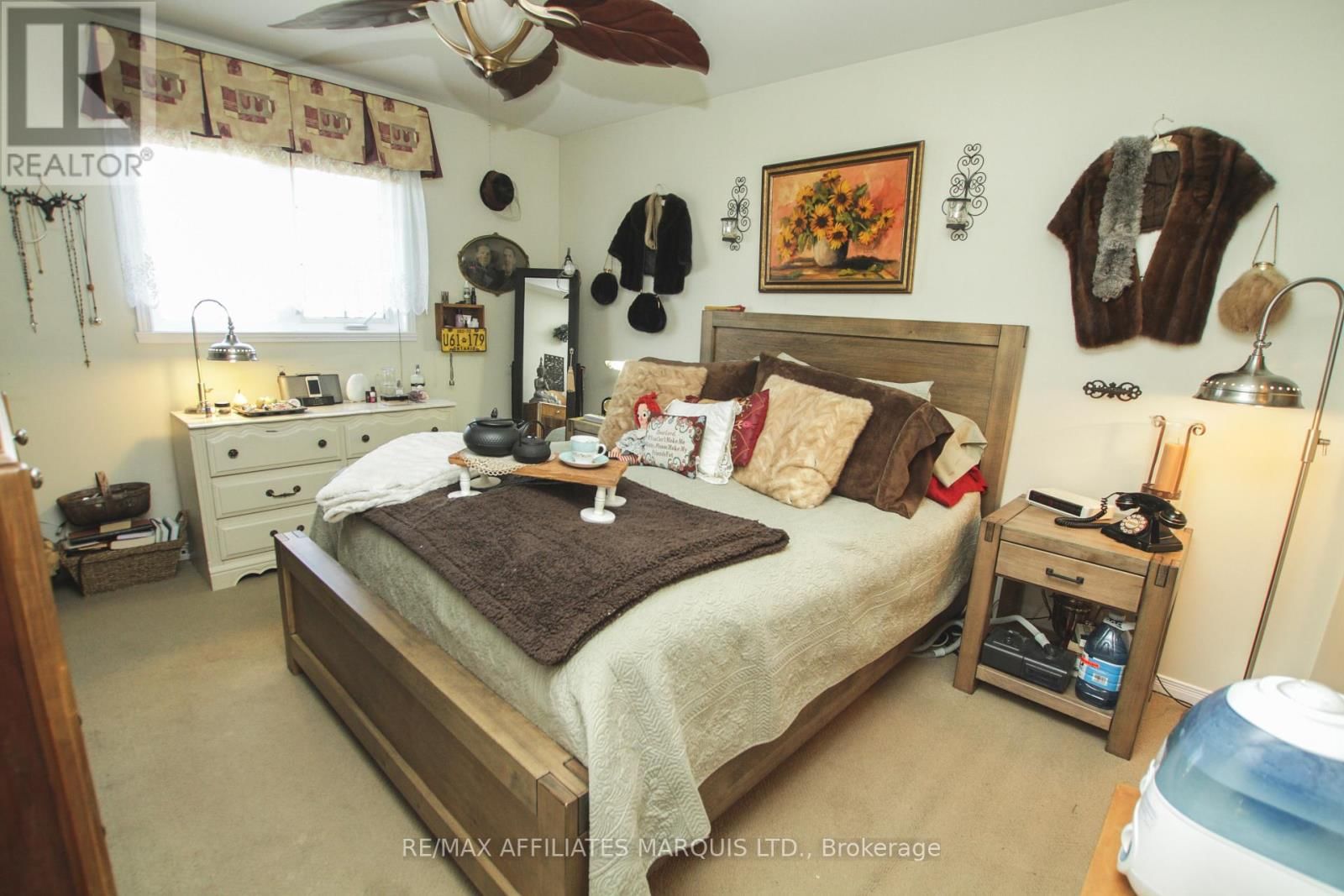 234 HEMLOCK CRESCENT Image 11