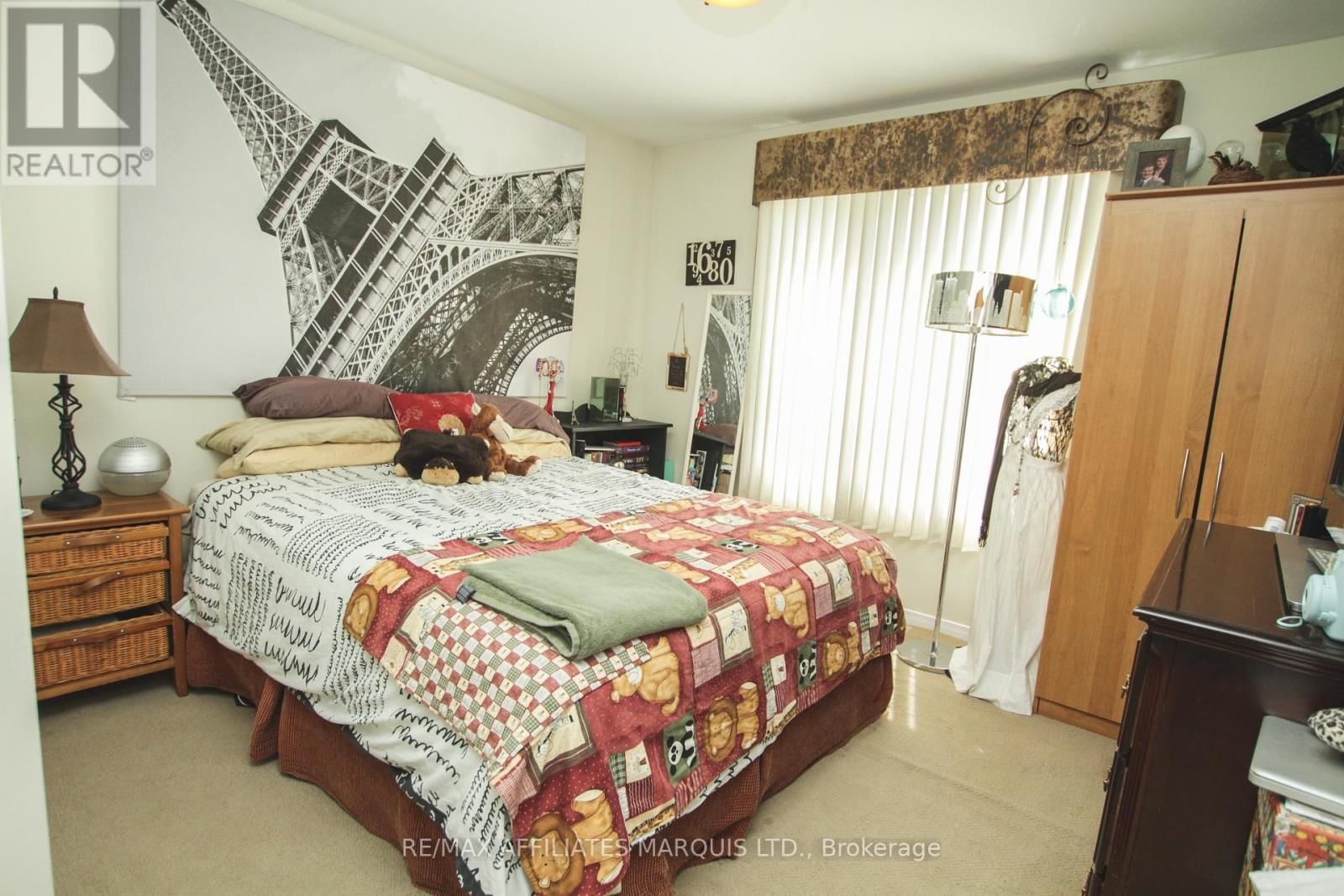 234 HEMLOCK CRESCENT Image 9