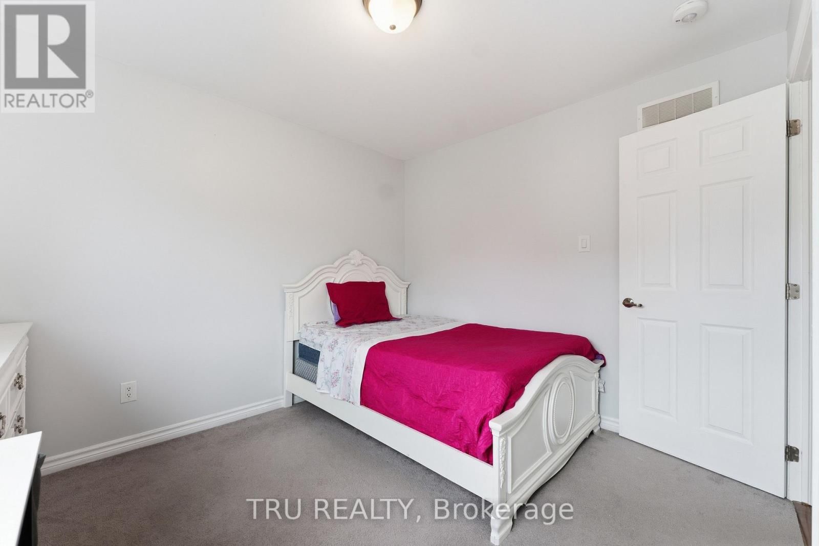 344 SWEETCLOVER WAY Image 31