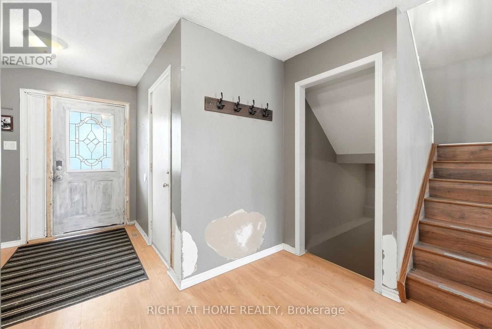 32 BOWCOTT CRESCENT Image 3