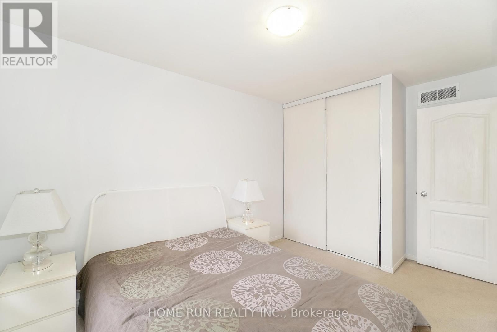 2222 BROCKSTONE CRESCENT Image 29