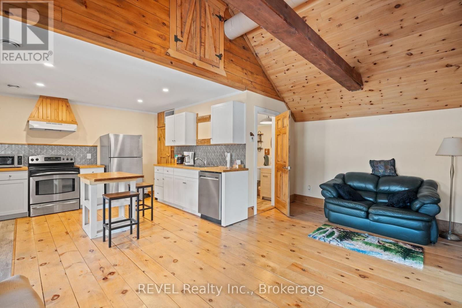 304 RIDGE RD N ROAD Image 23