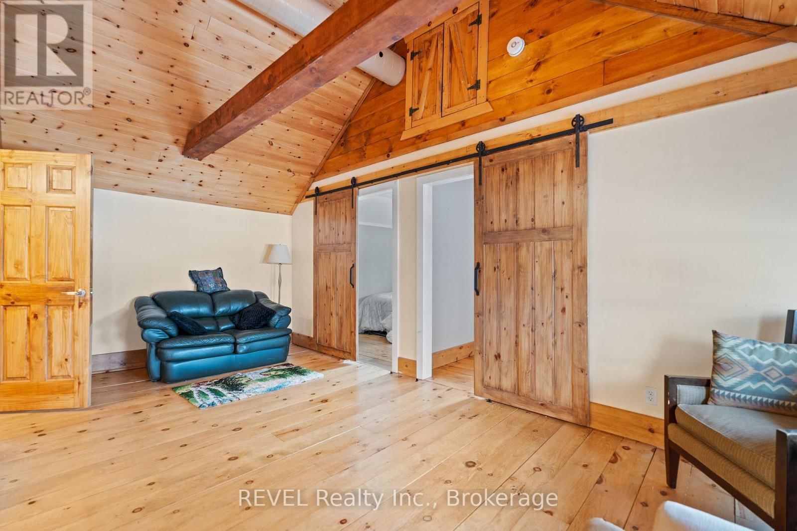 304 RIDGE RD N ROAD Image 26