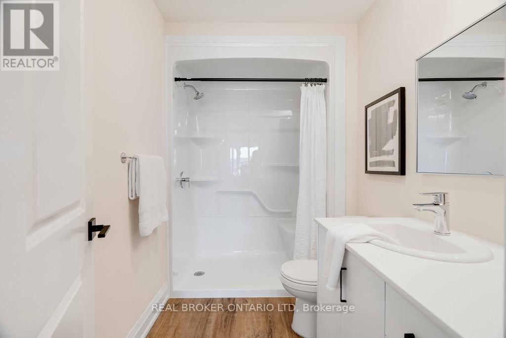 331 - 865 KLEINBURG DRIVE Image 24