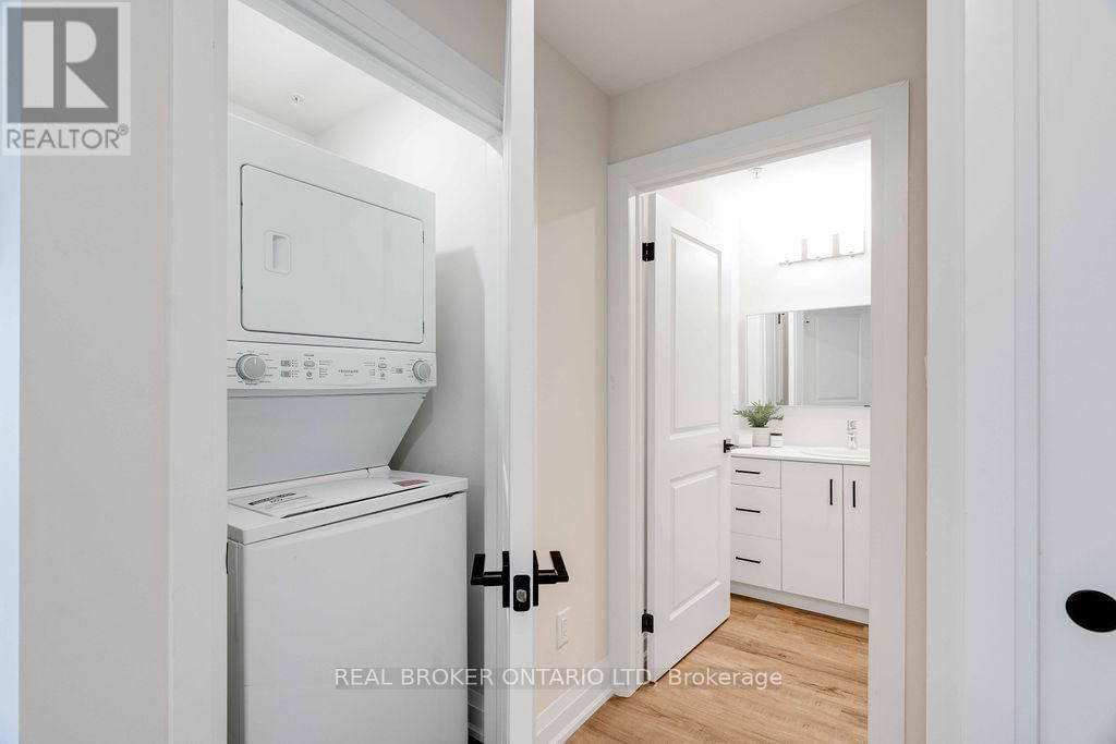 331 - 865 KLEINBURG DRIVE Image 27