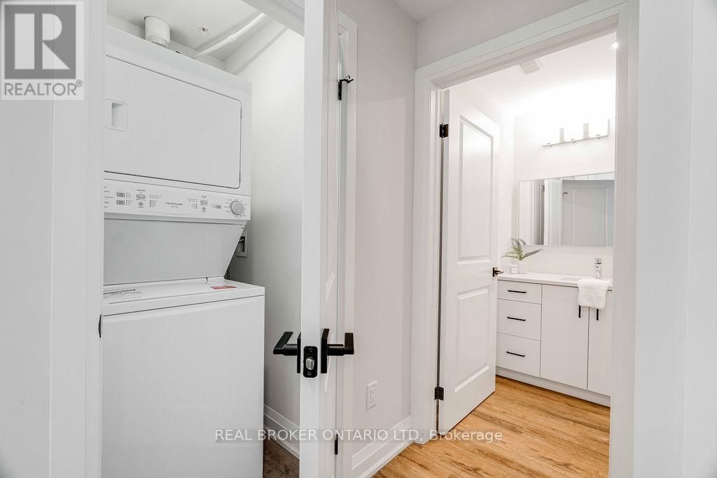 416 - 865 KLEINBURG DRIVE Image 23