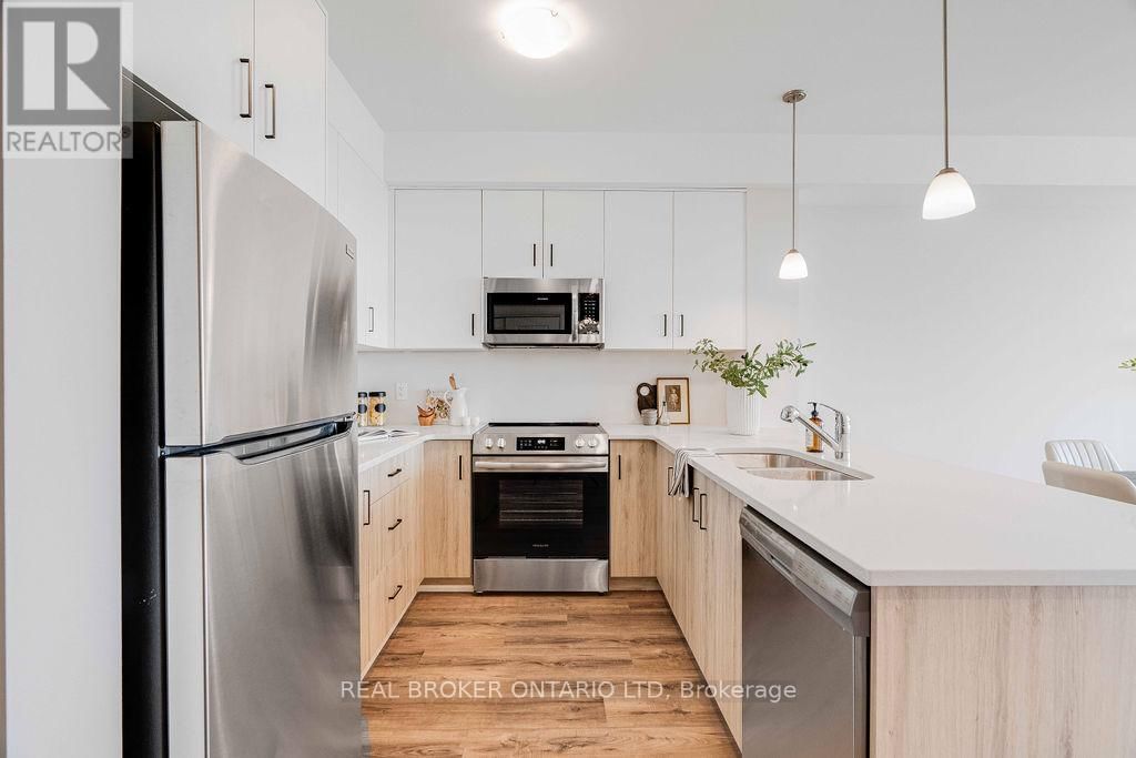 416 - 865 KLEINBURG DRIVE Image 3