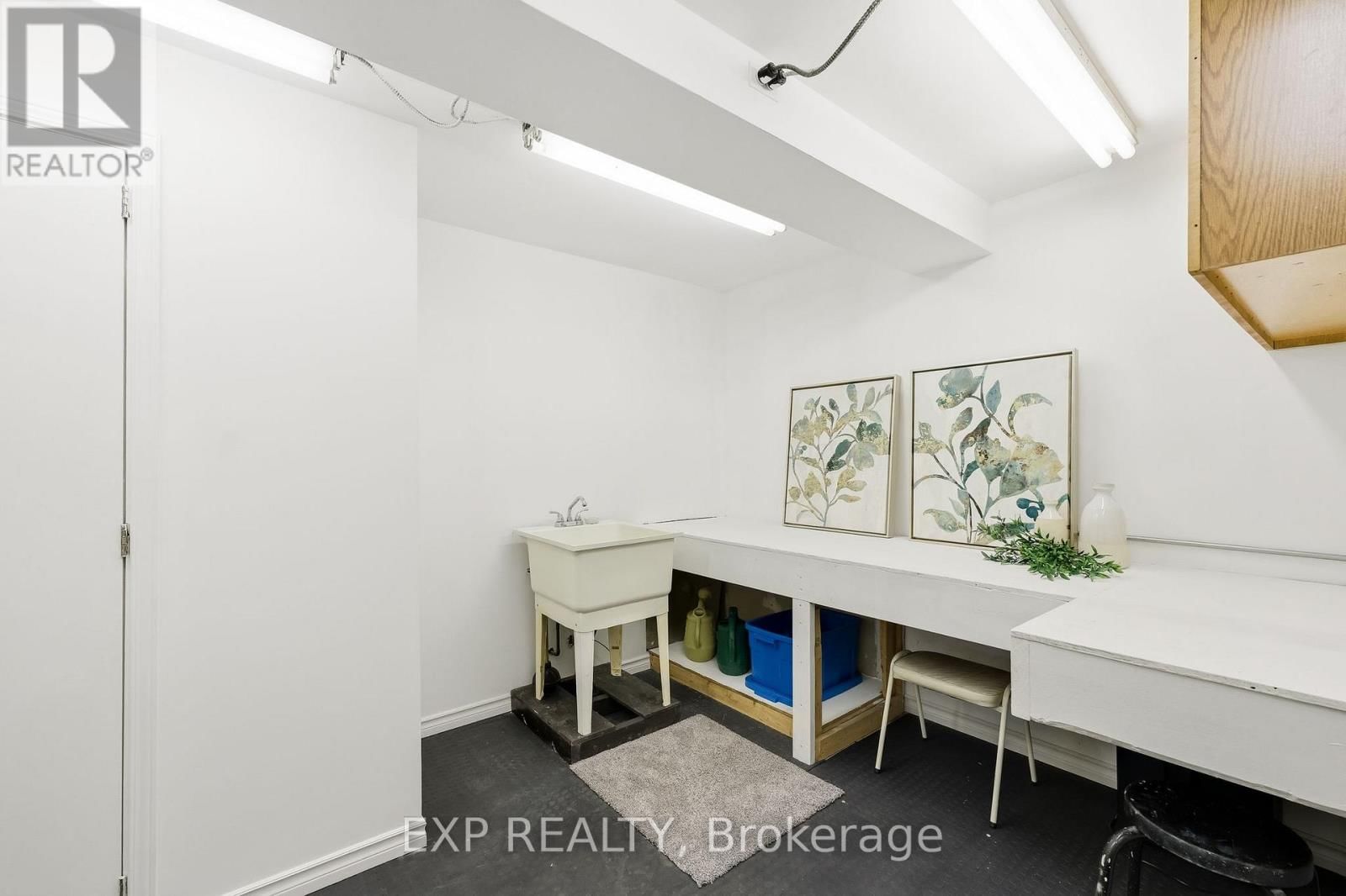 153 WARD LANE Image 39