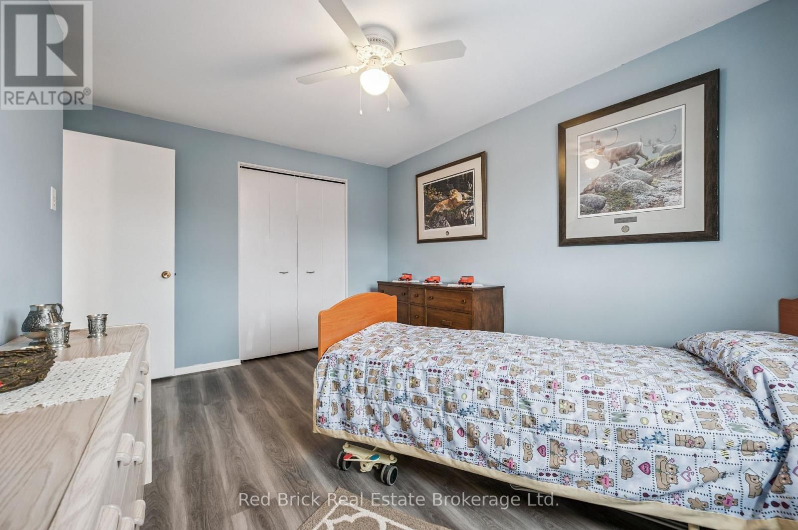 53 SHADELAND CRESCENT Image 13