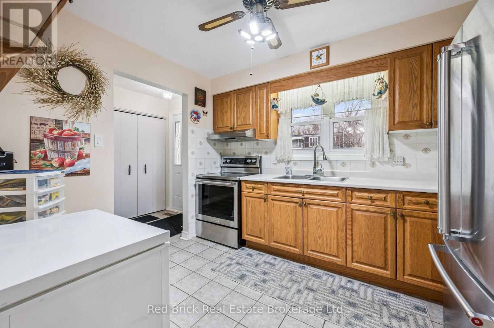 53 SHADELAND CRESCENT Image 8