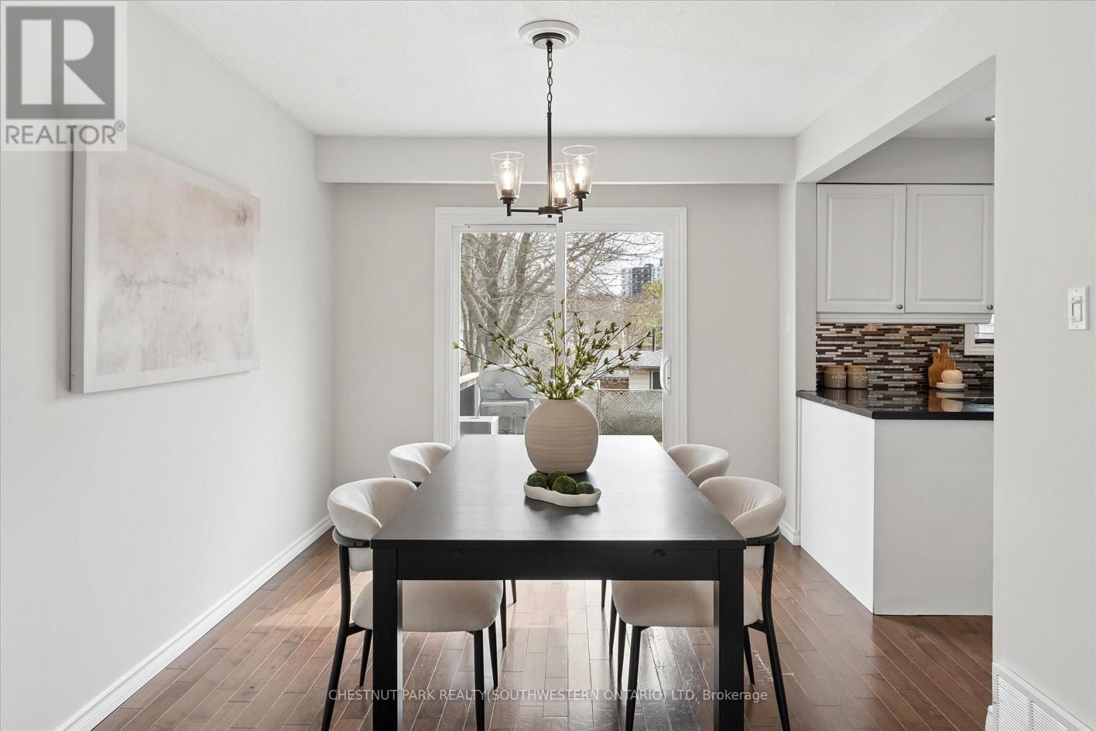 168 GREEN VALLEY DRIVE Image 17