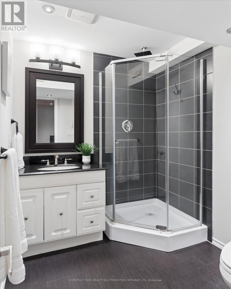 168 GREEN VALLEY DRIVE Image 27