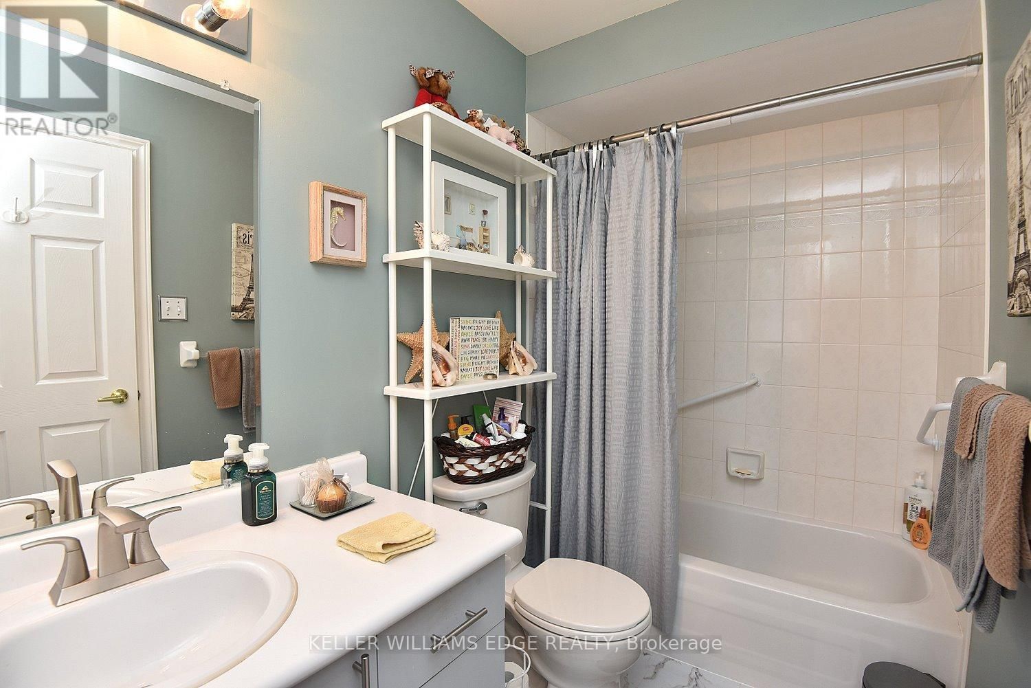 8 - 20 MEADOWLANDS BOULEVARD Image 22