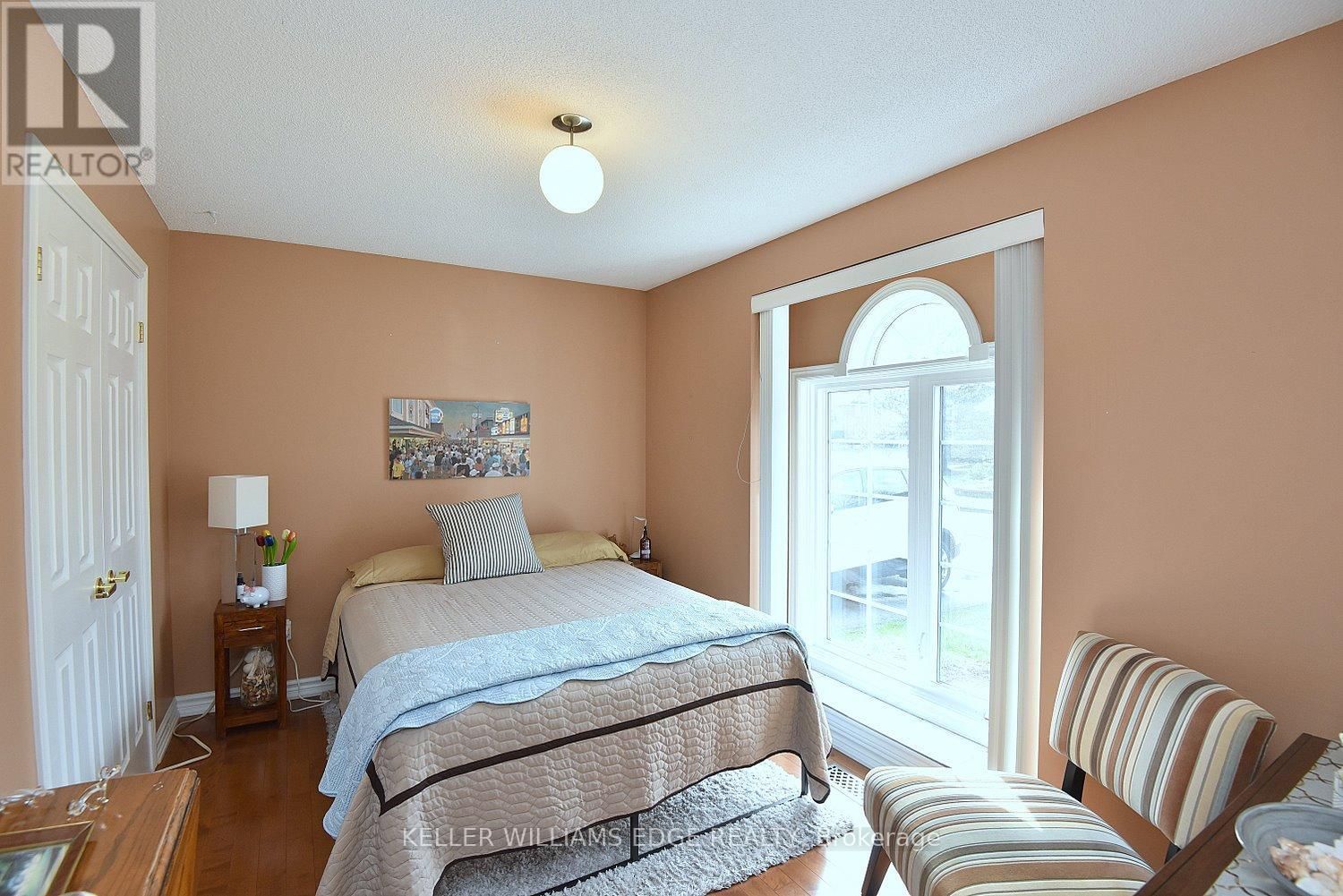 8 - 20 MEADOWLANDS BOULEVARD Image 25