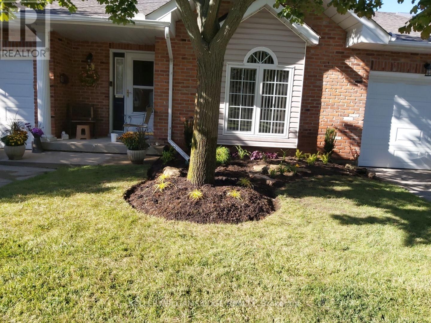 8 - 20 MEADOWLANDS BOULEVARD Image 37